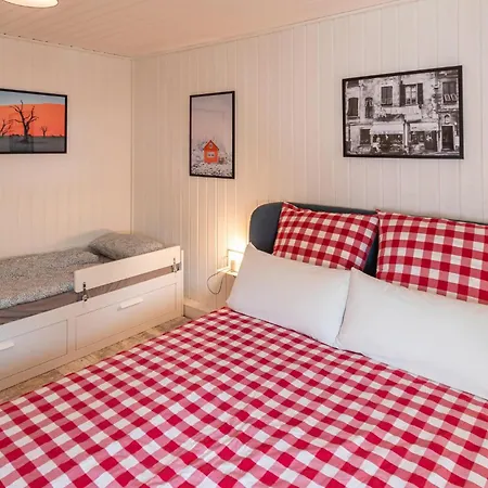 Casa vacanze Amazing In With Sauna *