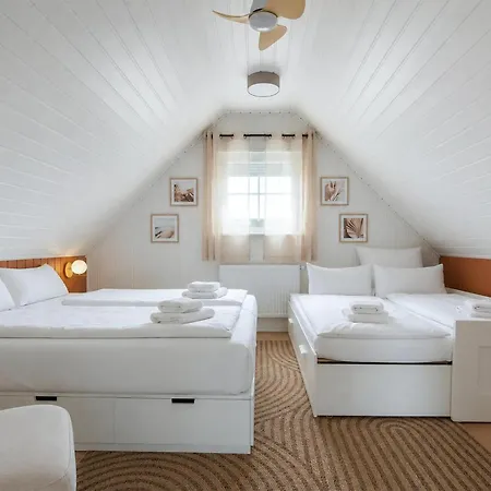 Feriehus Fantastisk Hjem I Med Sauna Wandlitz