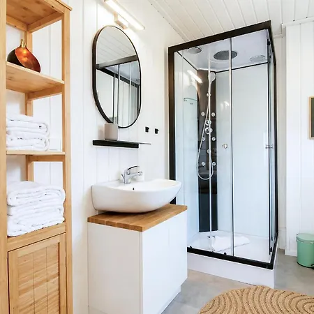 Fantastisk Hjem I Med Sauna Feriehus